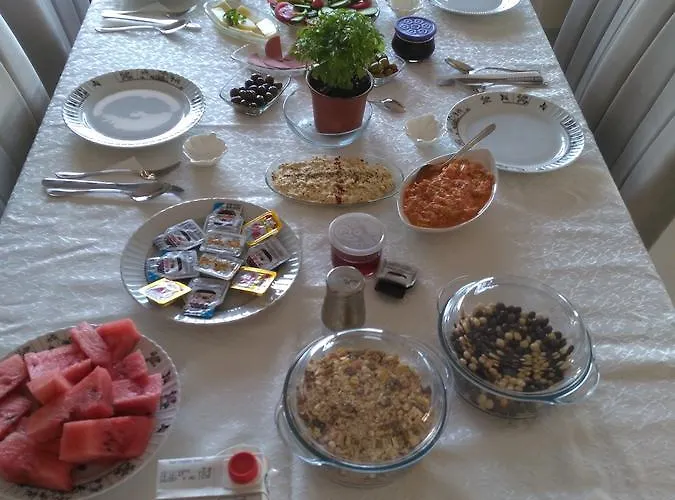 Ephesus Palace Hotel 2*