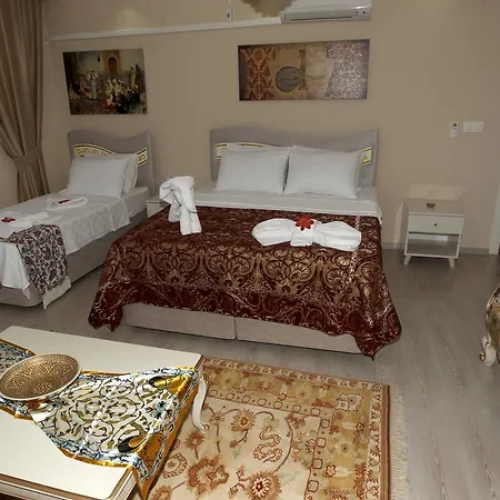 Ephesus Palace Hotel 2*