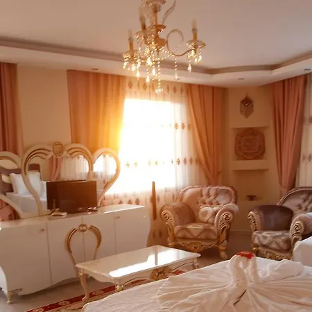 Ephesus Palace 2*