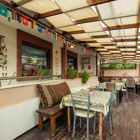 Ephesus Palace Hotel 2*