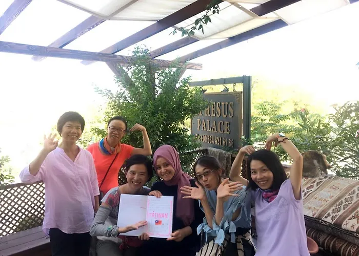 Ξενοδοχείο Ephesus Palace 2*